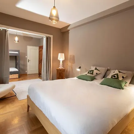 ヴィラ La Du Reims コルマール